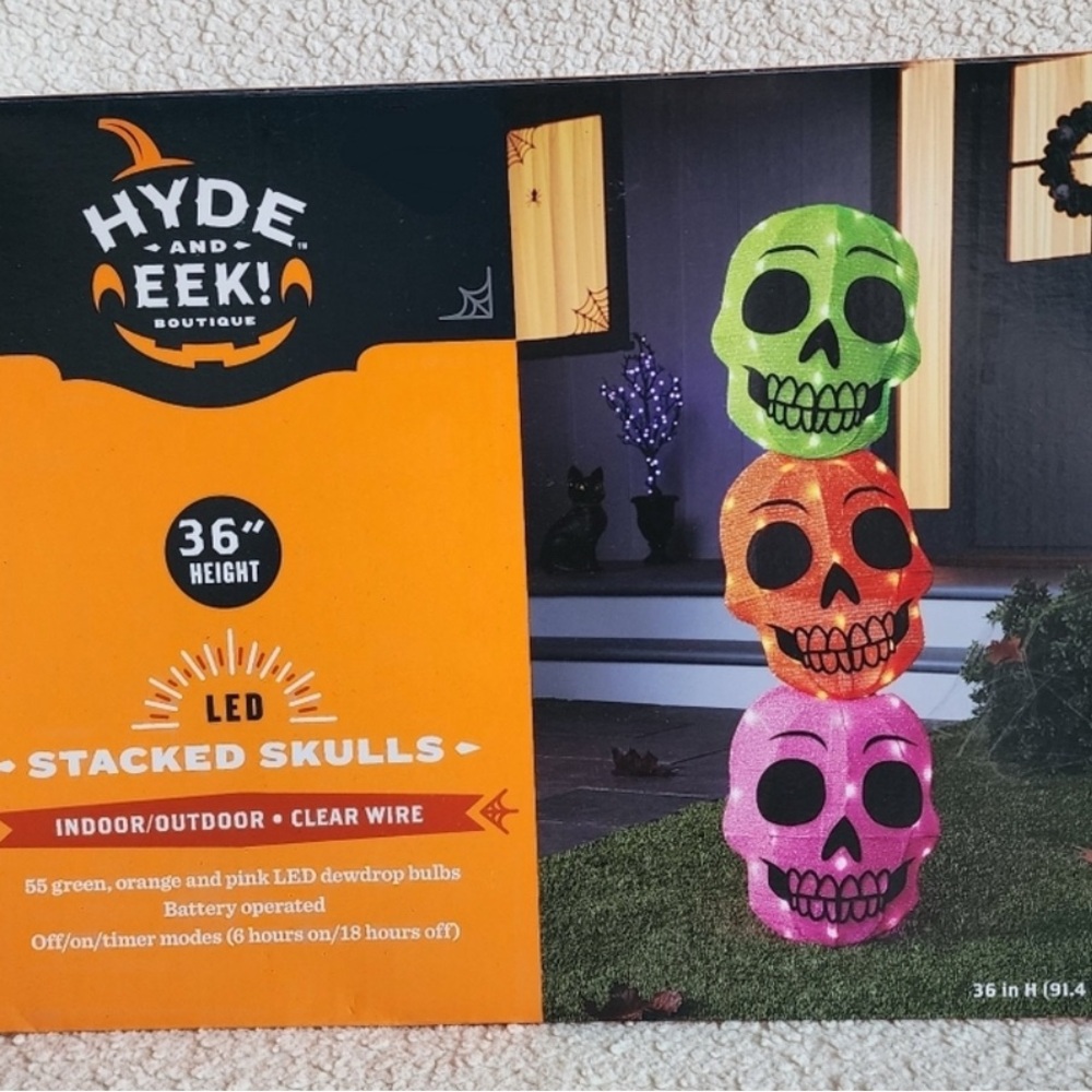 Hyde and Eek! LED Stacked Skulls - Green, Orange, Pink